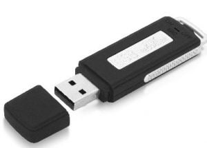 UR-08B USB 4GB Kľúč nahrávač - diktafón